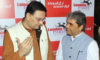 Vishal Bhardwaj overwhelmed!