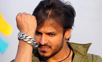 Vivek Oberoi as contract killer!