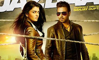 Jazbaa Review