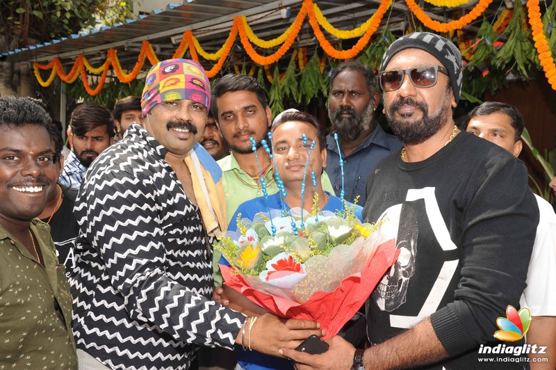 Aaguthaka Movie Launch