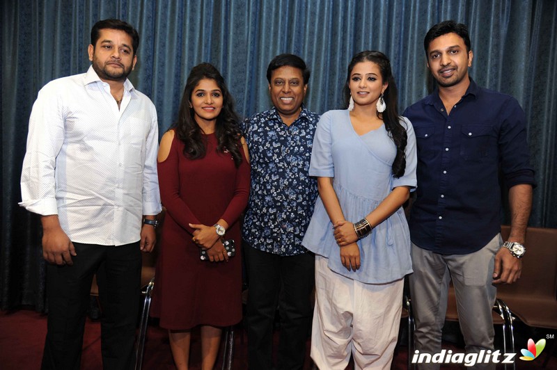 'Dwaja' Film Press Meet