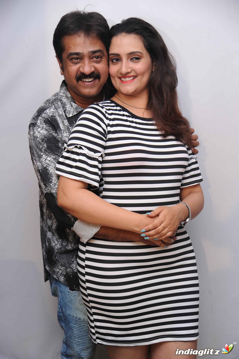 'Hello Mama' Film Press Meet