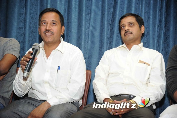 'Ira' Film Press Meet