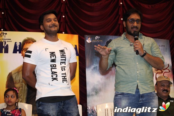 Khanana Film Promo launch Press Meet