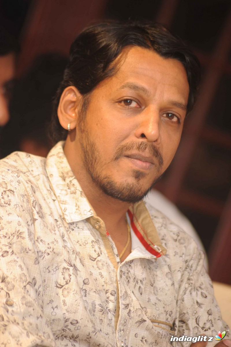 'Krantiyogi Mahadevaru' Film Press Meet