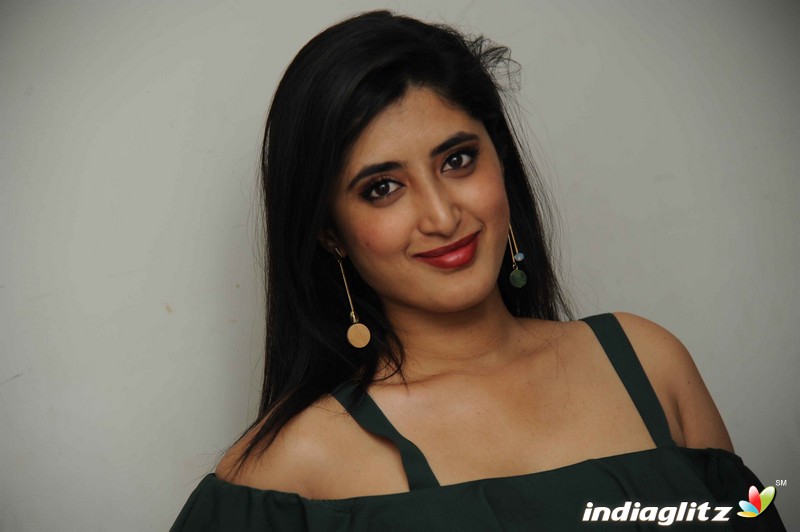 'Kumari 21 F' Film Press Meet