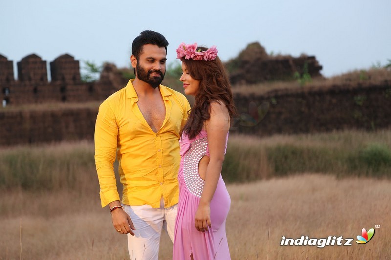 LATEST KANNADA FILM STILLS