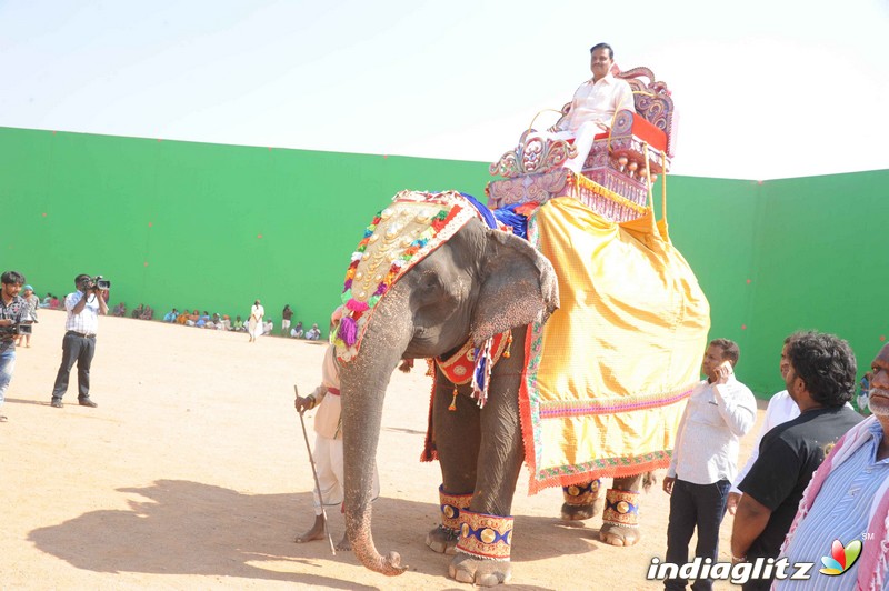 Muniratna Kurukshetra Shooting Ramoji Rao Film City Hyderabad