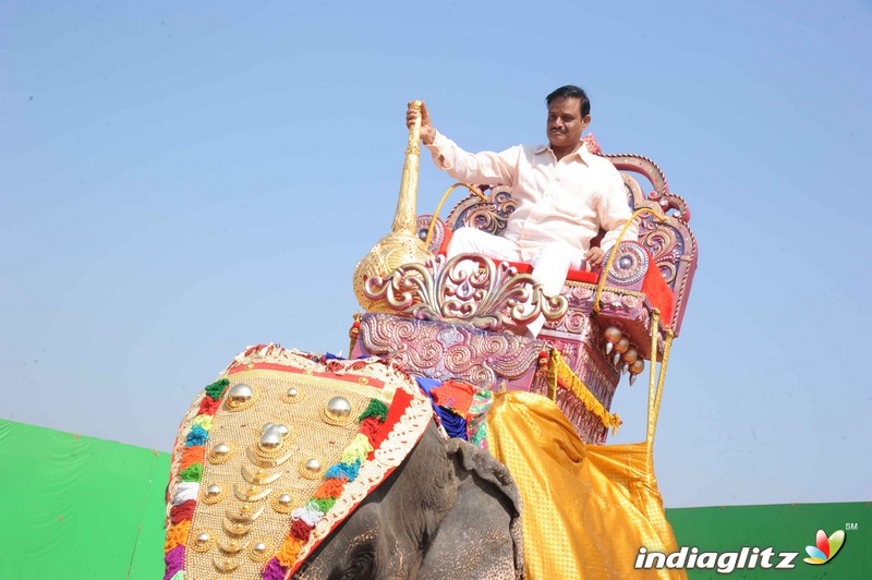 Muniratna Kurukshetra Shooting Ramoji Rao Film City Hyderabad