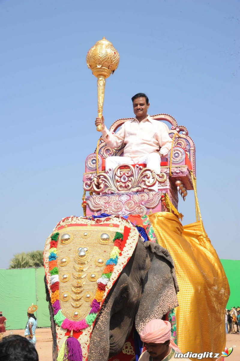 Muniratna Kurukshetra Shooting Ramoji Rao Film City Hyderabad