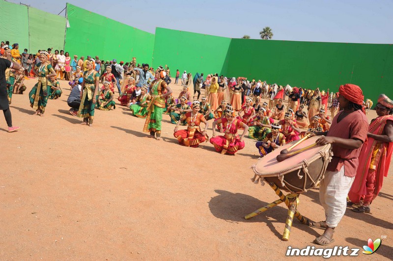 Muniratna Kurukshetra Shooting Ramoji Rao Film City Hyderabad