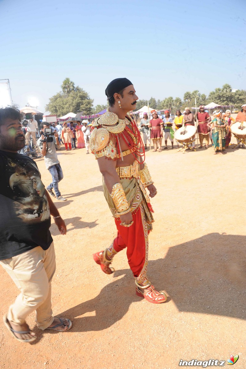 Muniratna Kurukshetra Shooting Ramoji Rao Film City Hyderabad