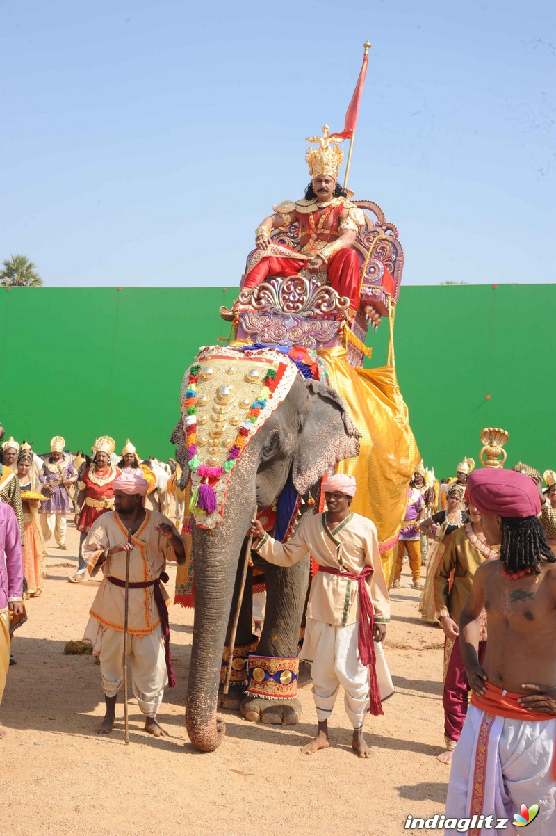 Muniratna Kurukshetra Shooting Ramoji Rao Film City Hyderabad