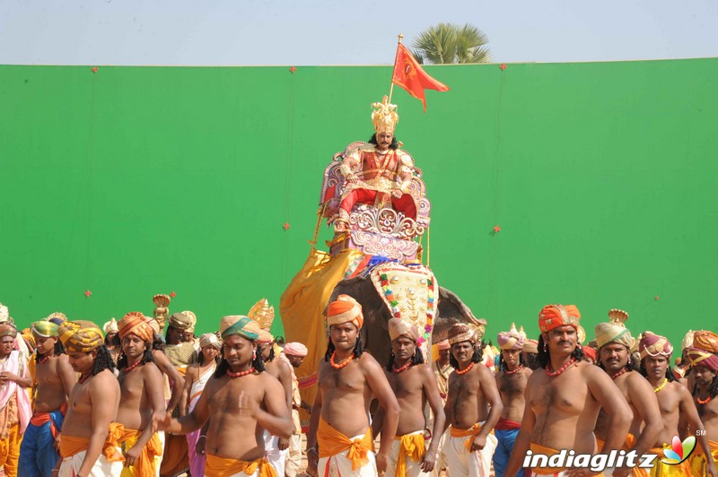 Muniratna Kurukshetra Shooting Ramoji Rao Film City Hyderabad