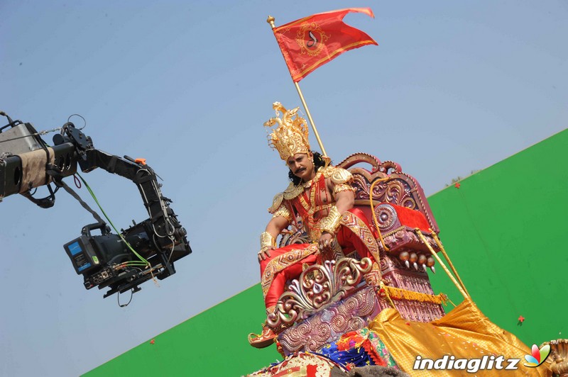 Muniratna Kurukshetra Shooting Ramoji Rao Film City Hyderabad