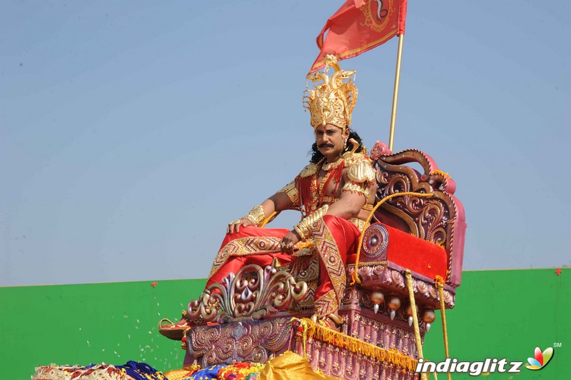 Muniratna Kurukshetra Shooting Ramoji Rao Film City Hyderabad