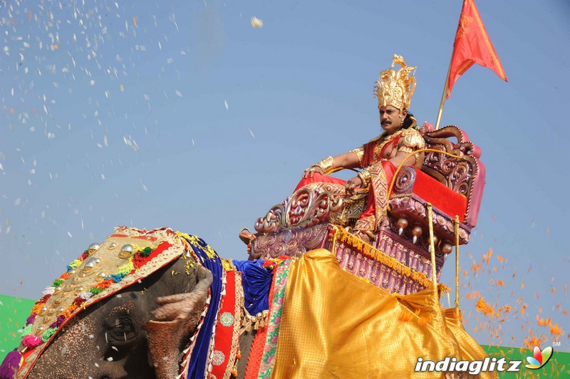 Muniratna Kurukshetra Shooting Ramoji Rao Film City Hyderabad