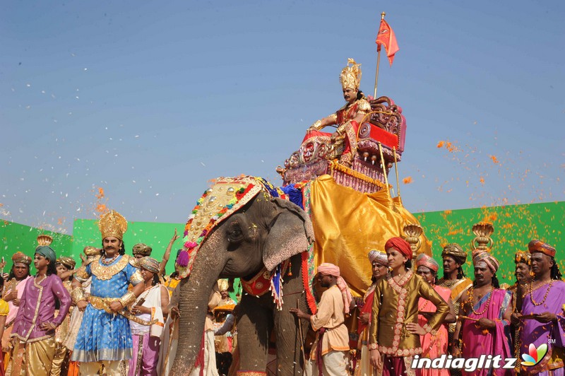 Muniratna Kurukshetra Shooting Ramoji Rao Film City Hyderabad