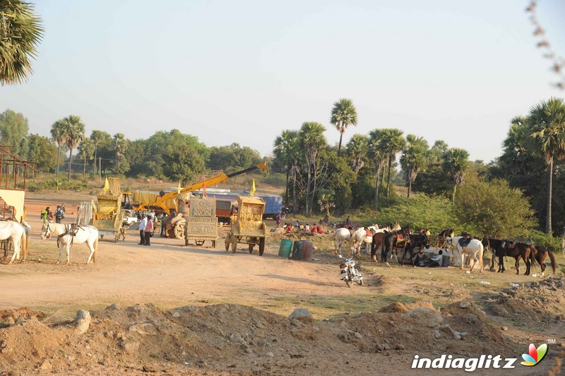 Muniratna Kurukshetra Shooting Ramoji Rao Film City Hyderabad