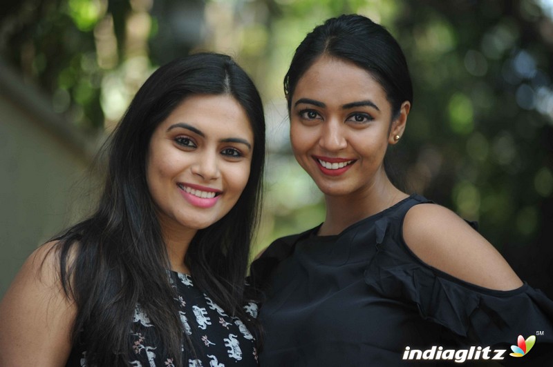 'Onthara Bannagalu' Film Press Meet