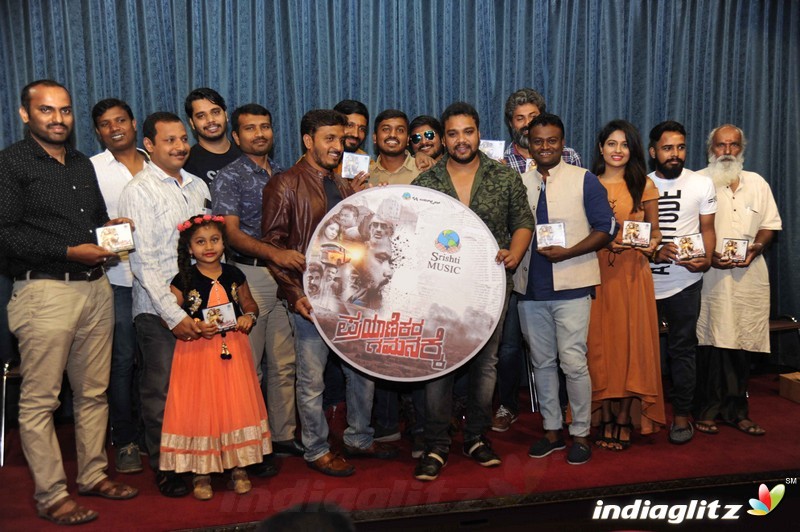 'Prayanikara Gamanakke' Film Press Meet