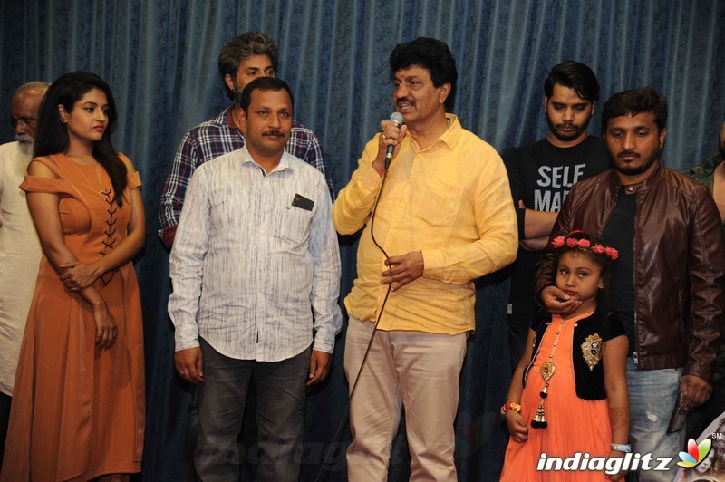 'Prayanikara Gamanakke' Film Press Meet