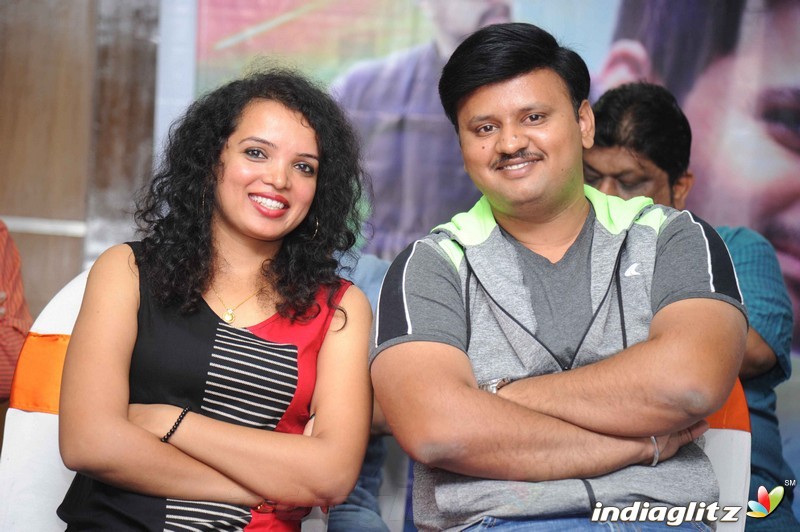 'Raju Kannada Medium' Success Press Meet