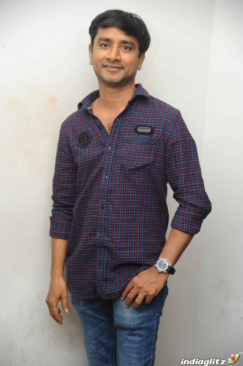 'Rangbirangi' Film Press Meet