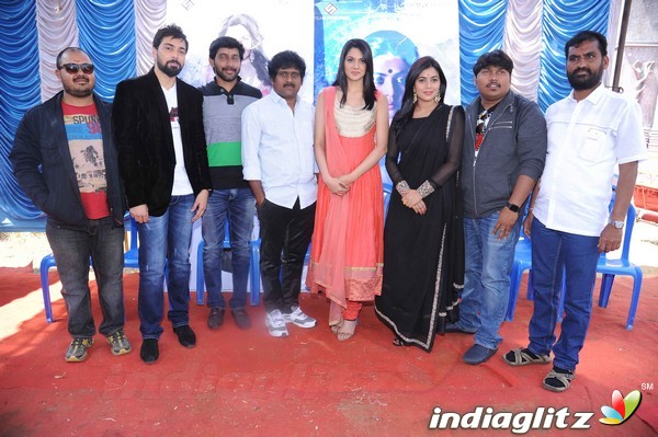 'Suvarna Sundari' Film Press Meet