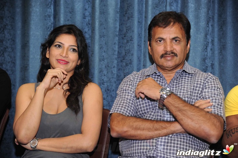 Vaishaakini Film Press Meet