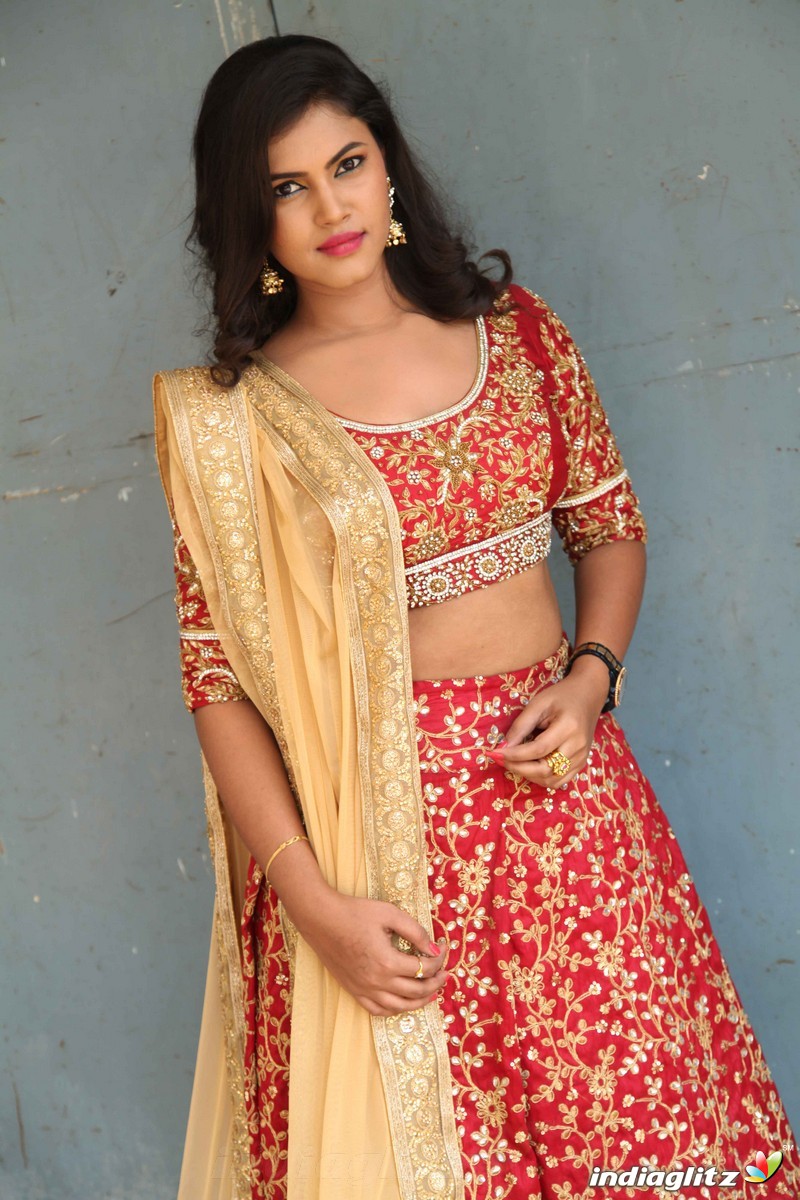 Vivikta Film Launch Press Meet