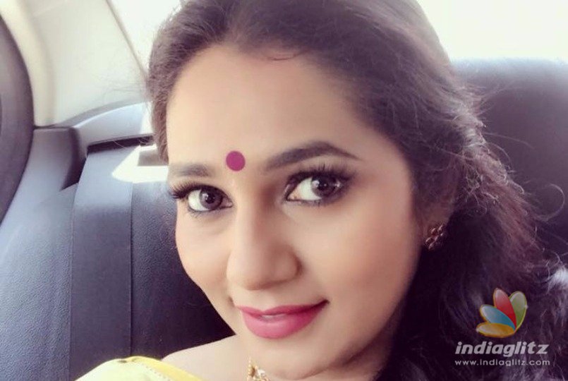 Actress Chytra complain on husband