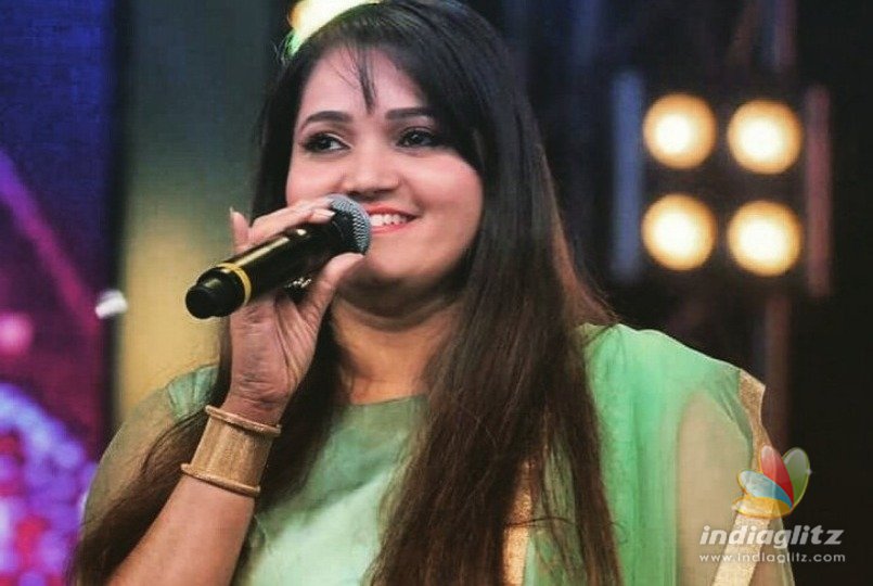 Asatoma Amma song from Anuradha Bhat