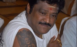 Divine Jaggesh, sleeps on side of Rayara Brindavana