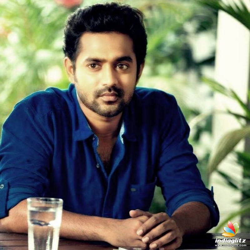 Asif Ali