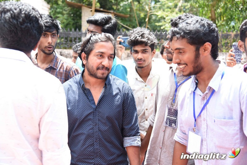 Aanandam movie crew at trivandrum