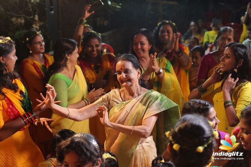 Sowbhagya Venkitesh - Mehendi Ceremony Stills