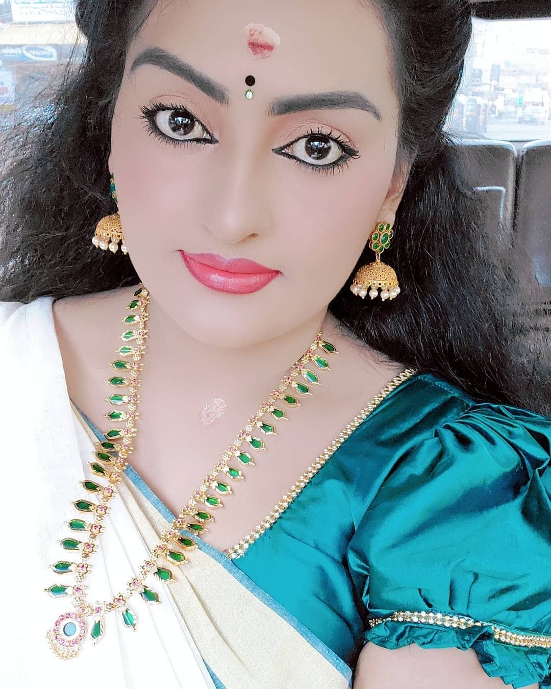 Suchitra serial actress