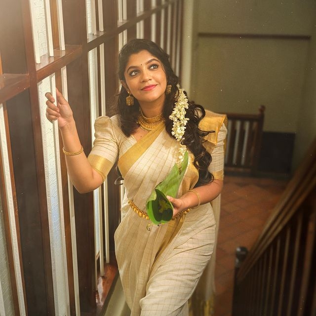 aparna balamurali