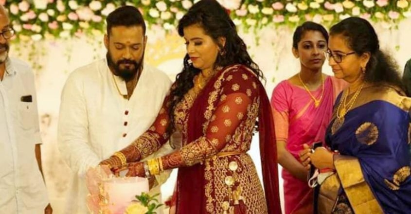 actor bala second wedding pics