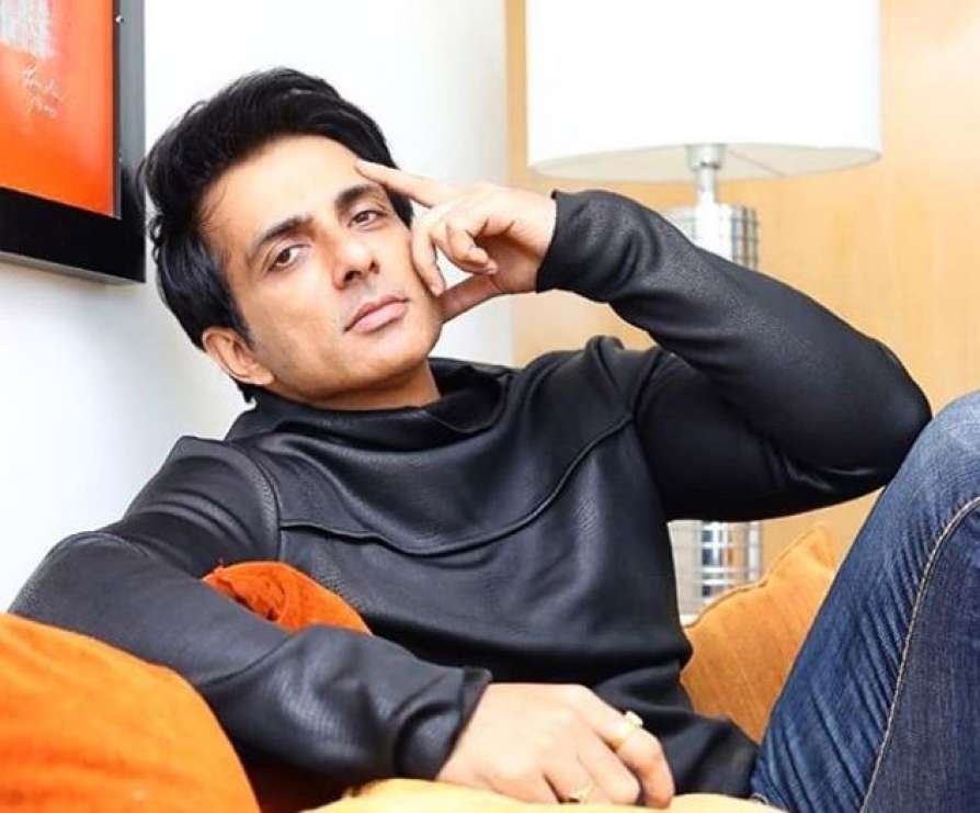 sonu sood migrant workers