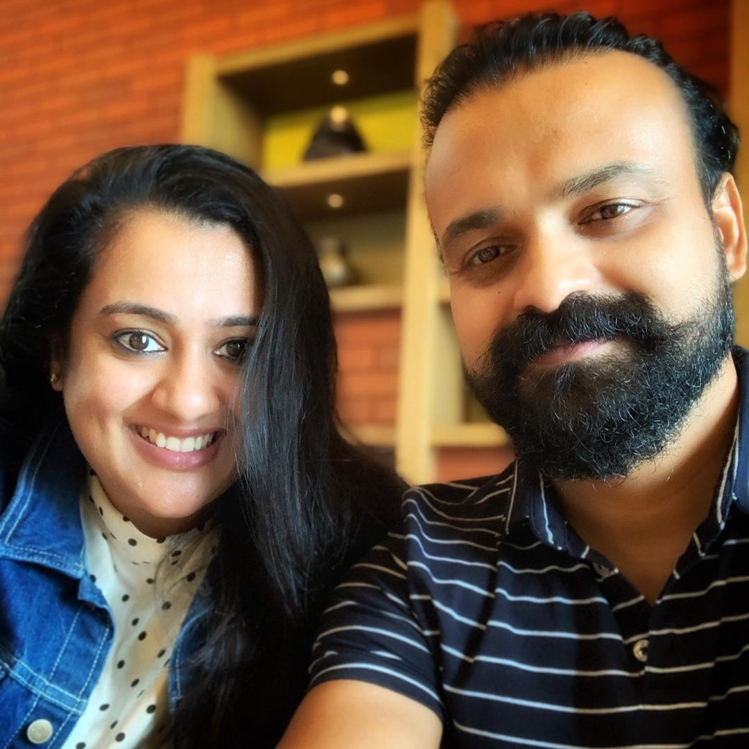 kunchacko boba wife photos