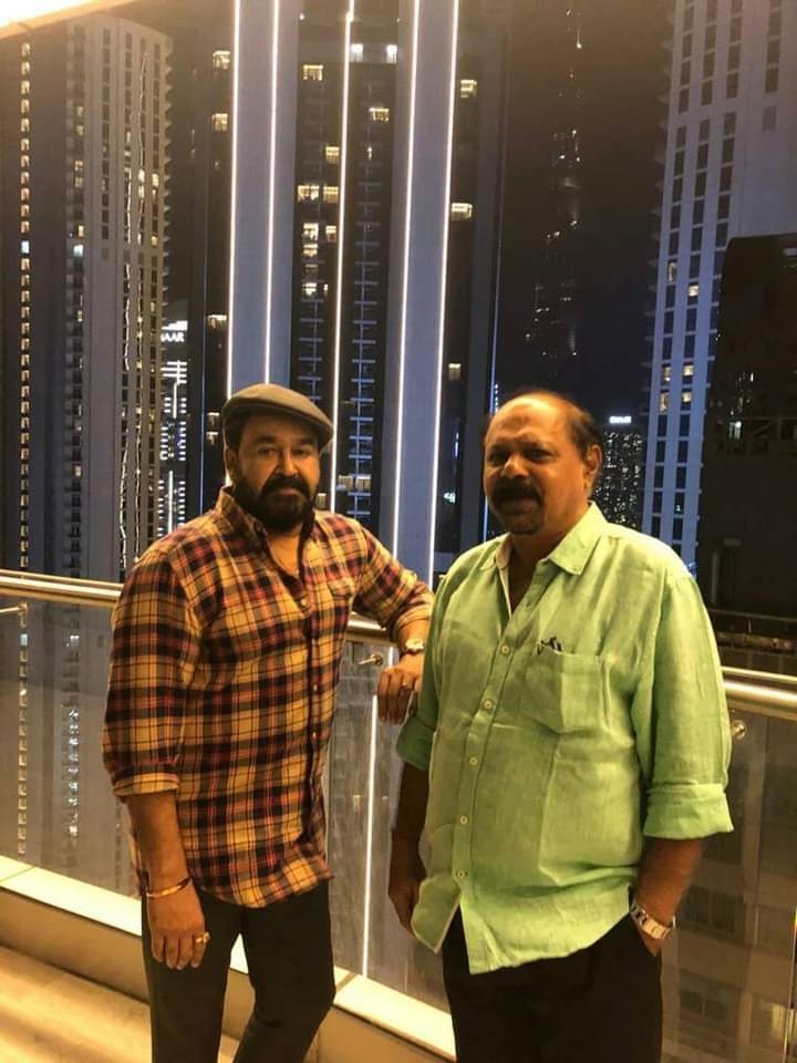 mohanlal Dubai pics new 