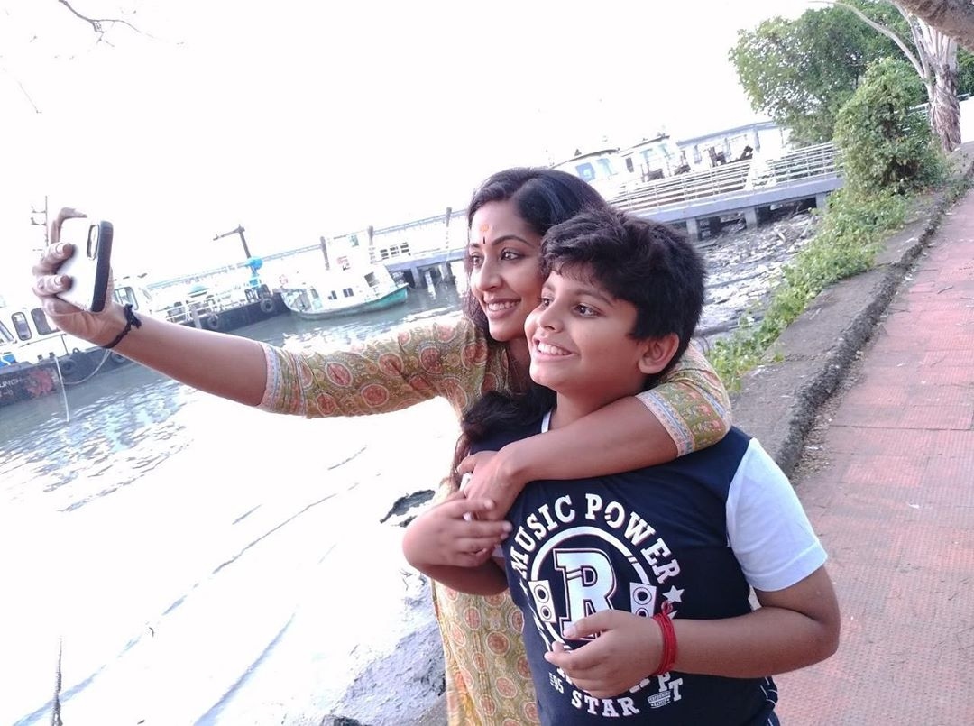 navya nair son