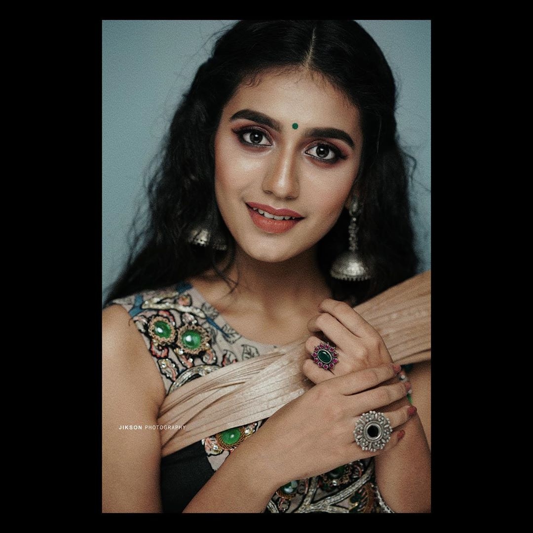 priya varrier 34