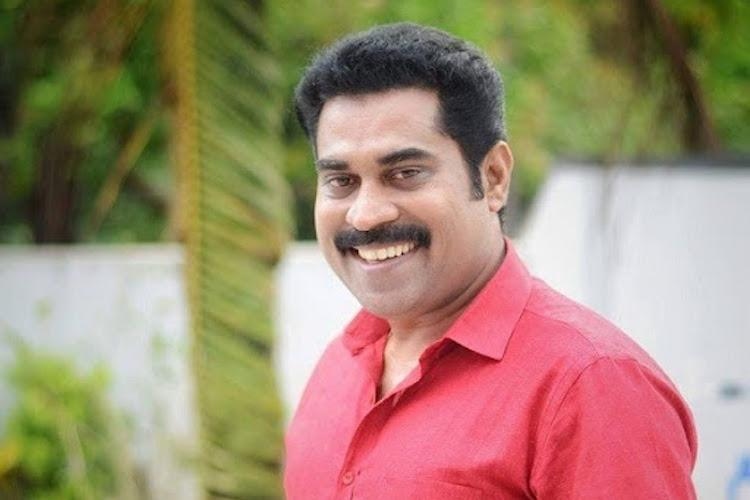 Suraj venjaramoodu photos award