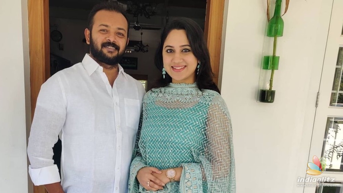 Miya George pens a romantic note for her hubby!