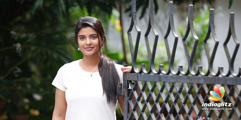 Aishwarya Rajesh - Jomonte Suvisheshangal