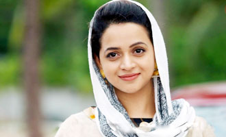 Bhavana's independent mother act in 'Kuttikalundu Shookshikkuka'