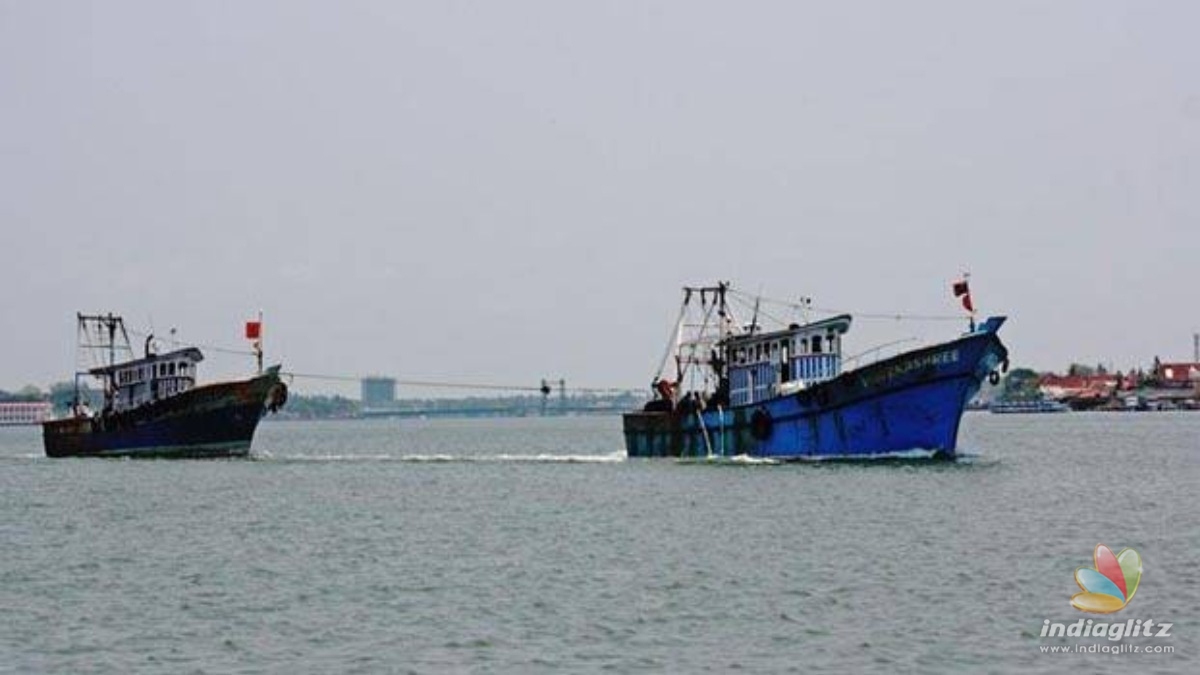 Two fishing boats meet accident